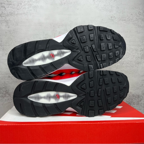 Nike Air Max 95 🍒 - Picture 14 of 15